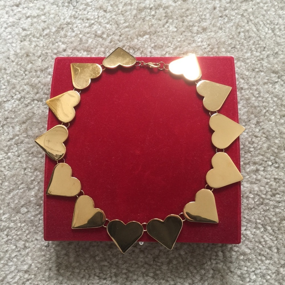 Amber Sceats rose gold color heart necklace